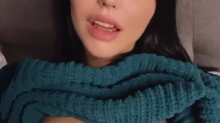 Irena Ortega Showing her Big Tits leaked video