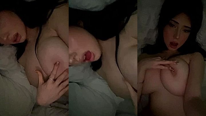 Layla Dream pinching her aroused nipples video leaked
