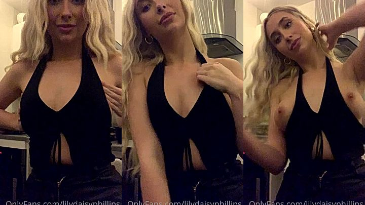 sexy blonde Lillian Phillips flashing her boobs before going for a dinner date