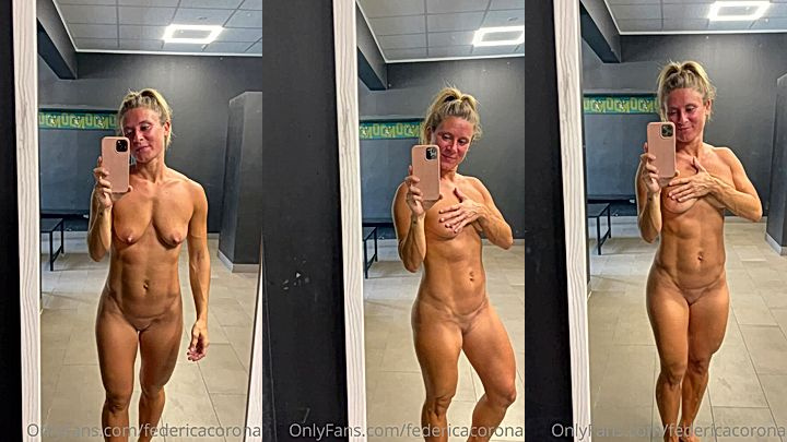fit babe federicacorona naked body show