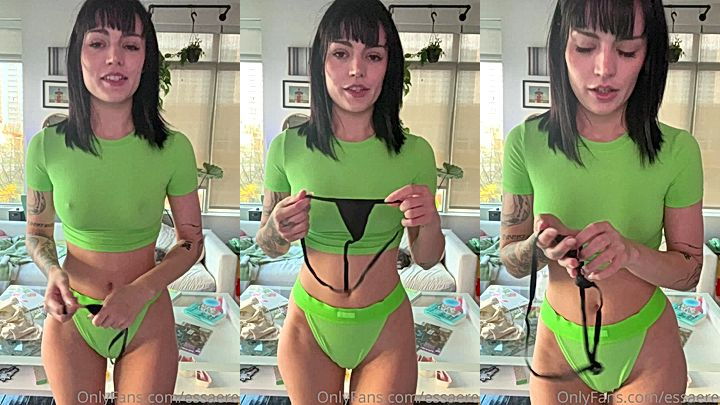 essaere sharing her G-string panties video leaked