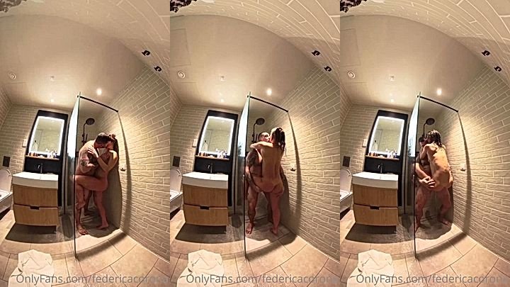blonde petite babe federicacorona shower sex