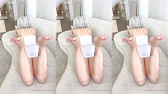 sexy teen Notmeggii teasing her feet in her short skirt video leaked