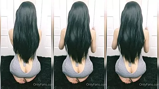 Notmeggii teasing her sexy booty in her sexy dress