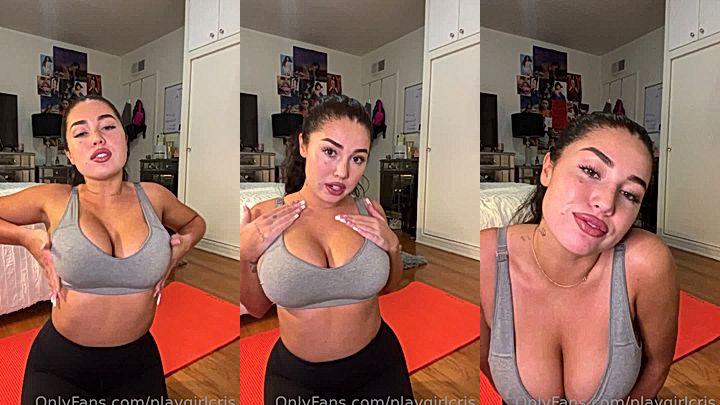 hot chick Playgirlcris showing off her perfect body in yoga pose