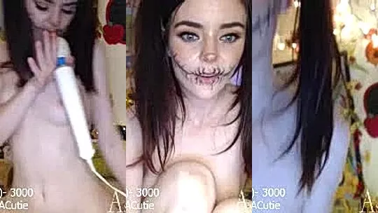Ashe Maree naked masturbation in her halloween cosplay