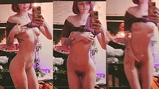 sexy babe Ashe Maree teasing her naked body in the mirror reflection