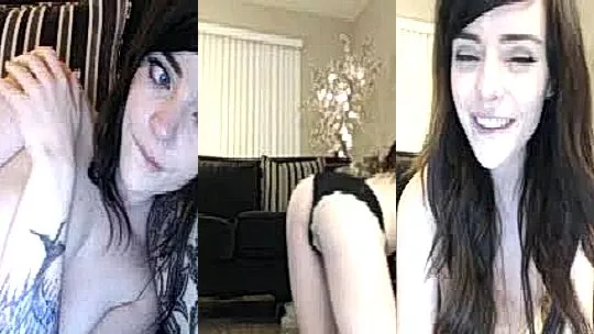 horny babe Ashe Maree leg spreading masturbation on livestream