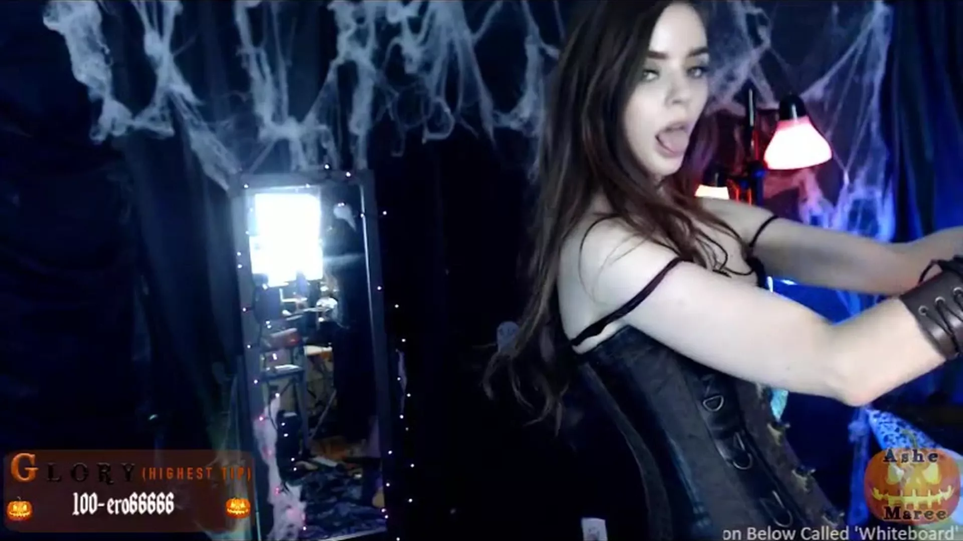 Ashe Maree halloween striptease livestream
