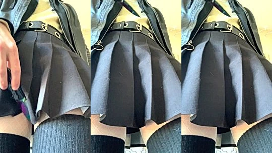 AliceOnCam flashing her upskirt panties bottom view