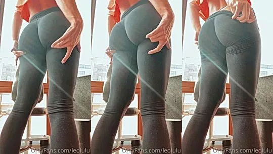 Leolulu teasing her perfect booty in her gym outfit