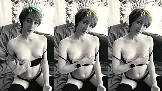 AliceOnCam playing with her nipples in her lingerie