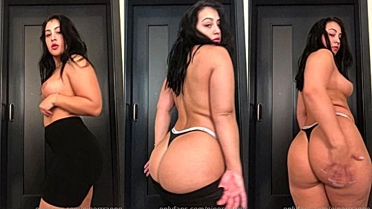 busty bad american onlyfans model  Piperanne stand and fingers her wet coochie really hard